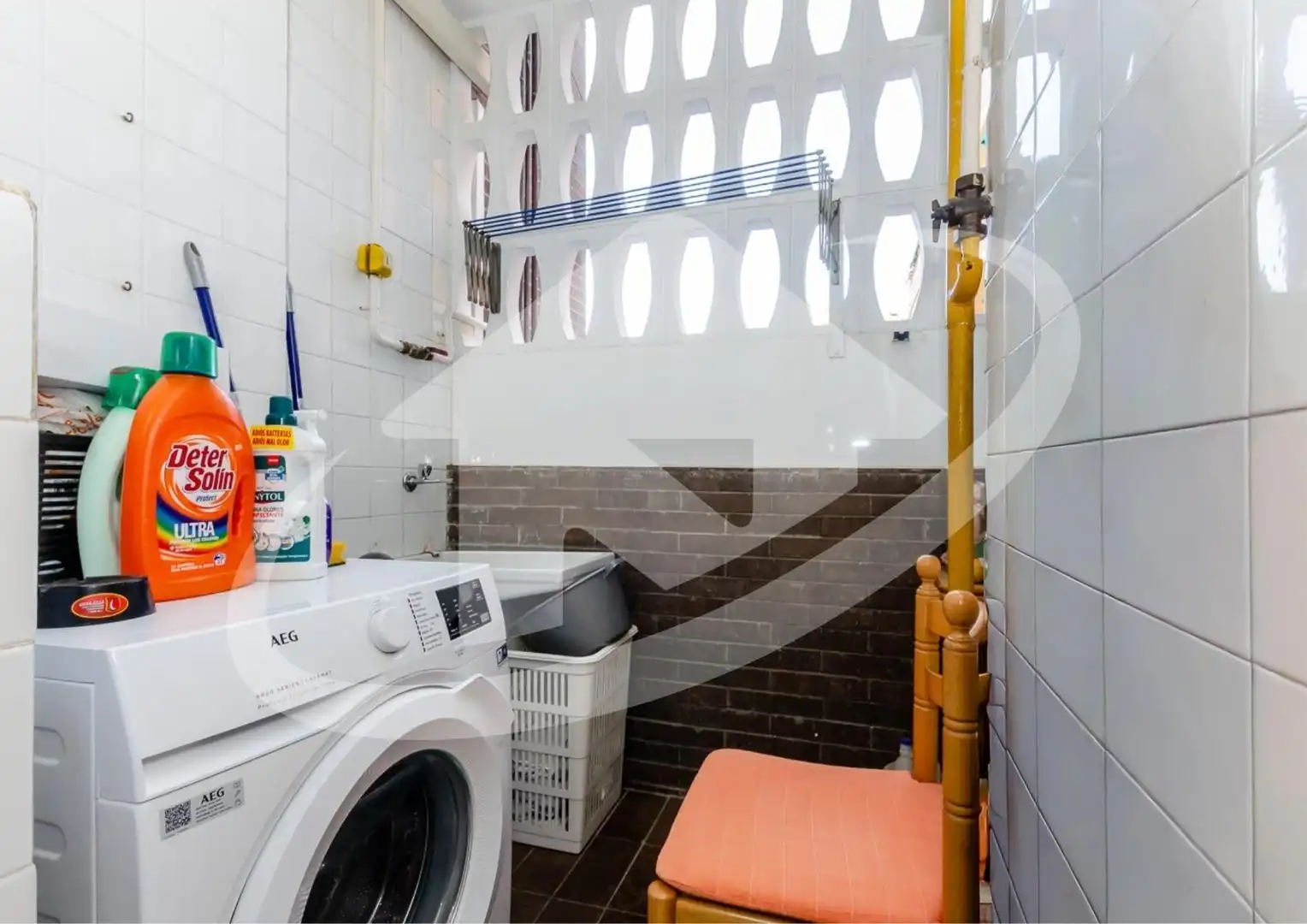 Piso con terraza en venta en Carrer dels Comtes de Bell-lloc, imagen 26