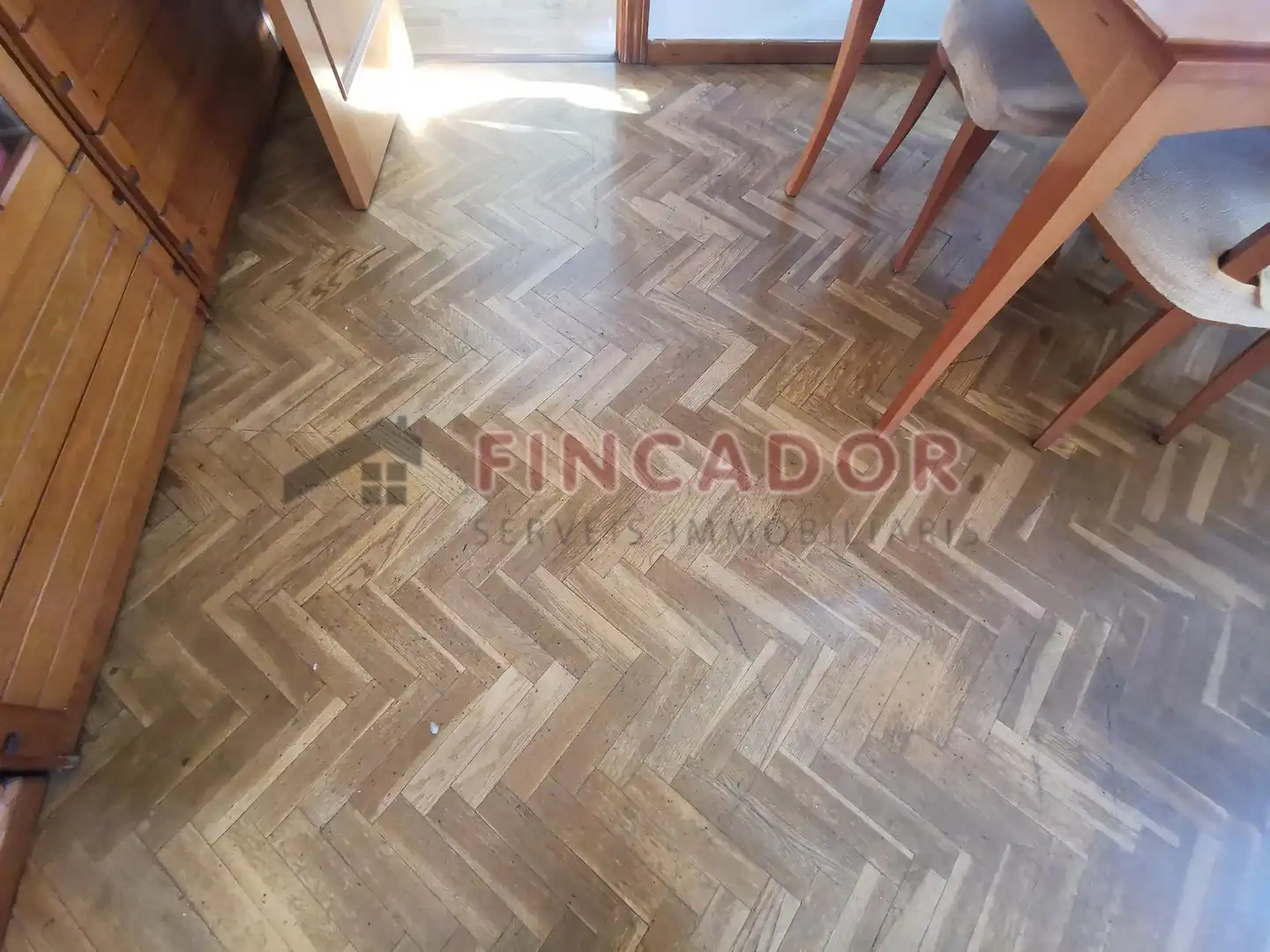 Habitación de Piso en venta en Cornellà de Llobregat con Calefacción, Parquet y Balcón