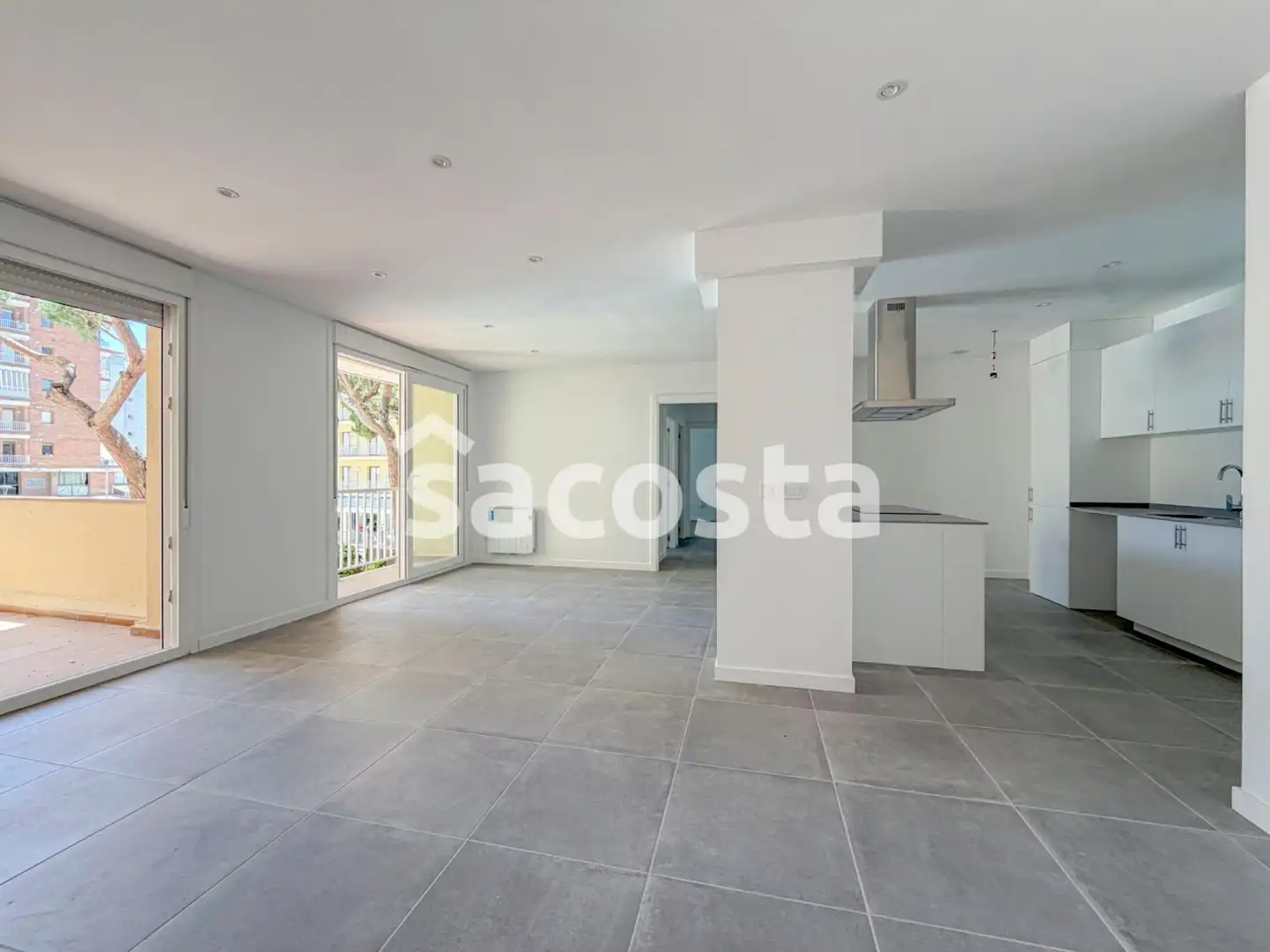 Sala de estar de Piso en venta en Blanes con Calefacción, Terraza y Balcón
