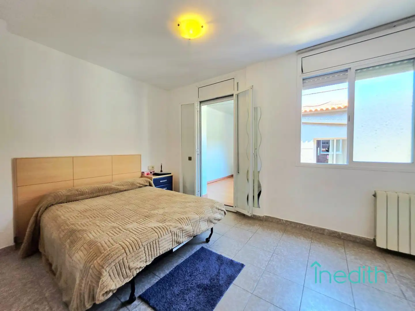Dormitori de Casa o xalet en venda en Barcelona amb Aire condicionat, Calefacció i Terrassa
