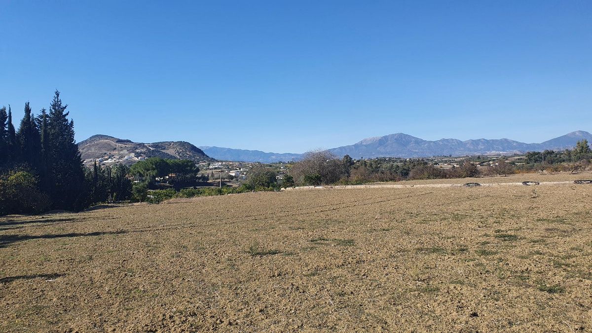 Terreny industrial en venda en Alhaurín El Grande