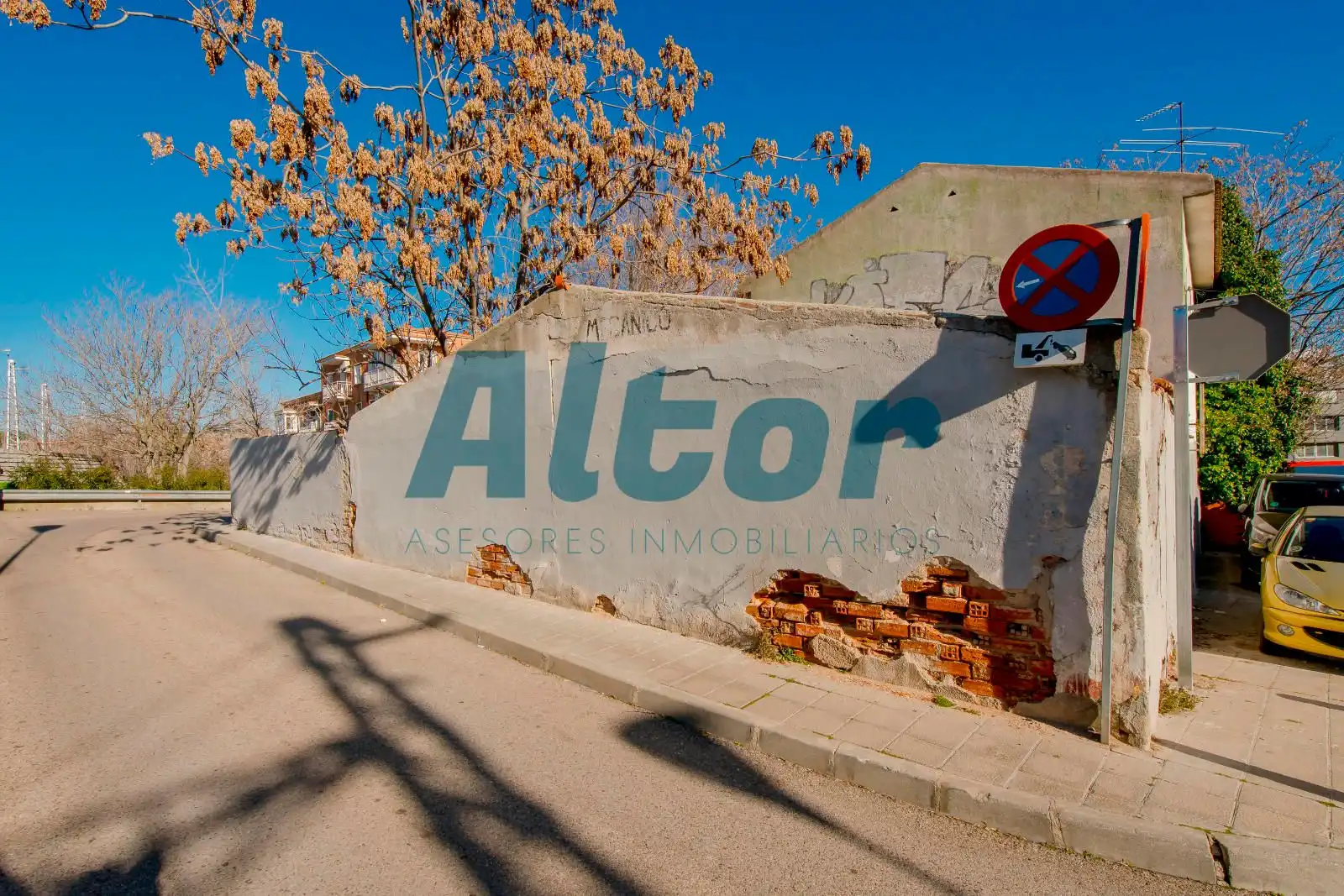 Terreno en venta en LEOPOLDO CALVO SOTELO, Estación