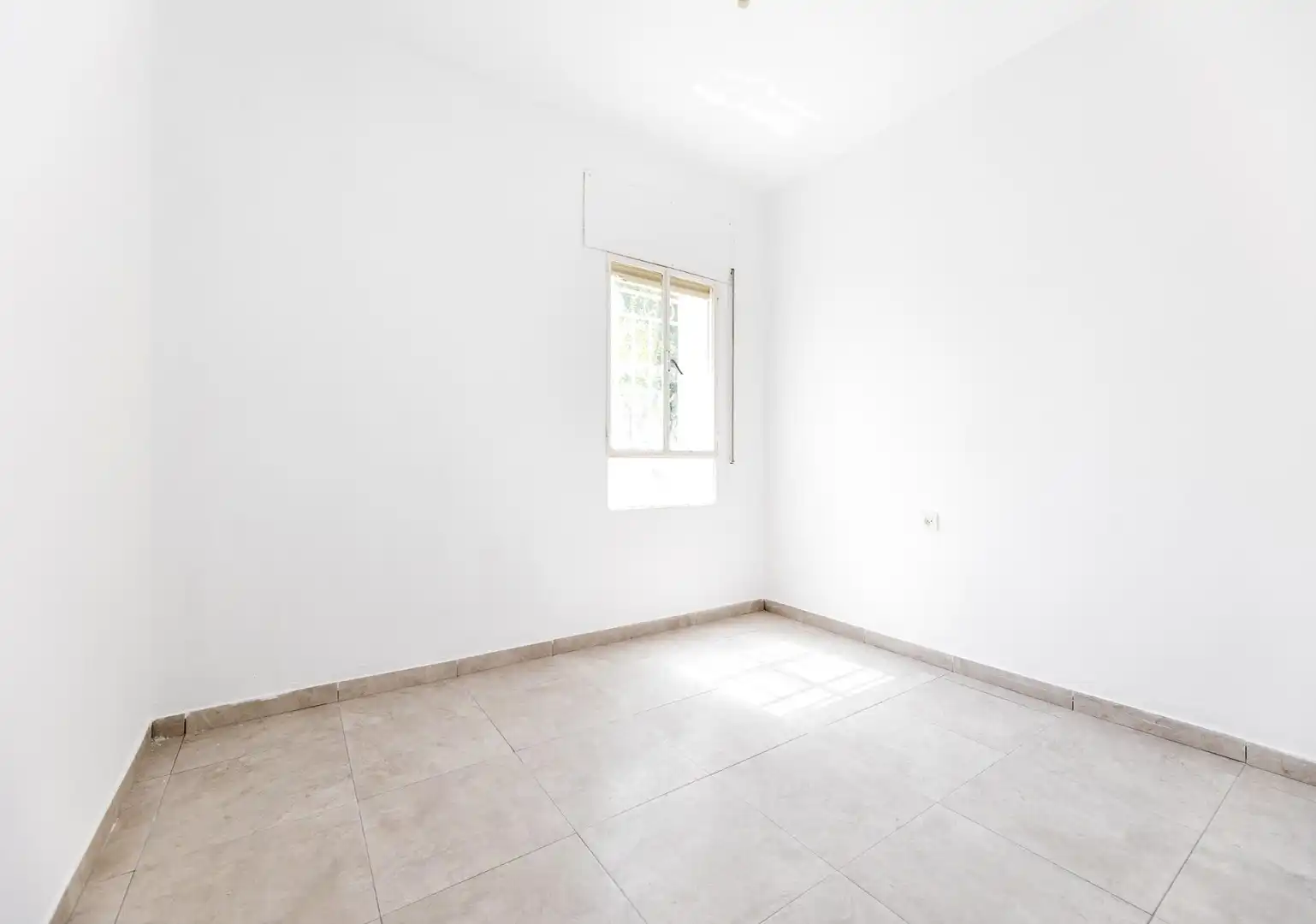 Habitación de Piso en venta en Granada