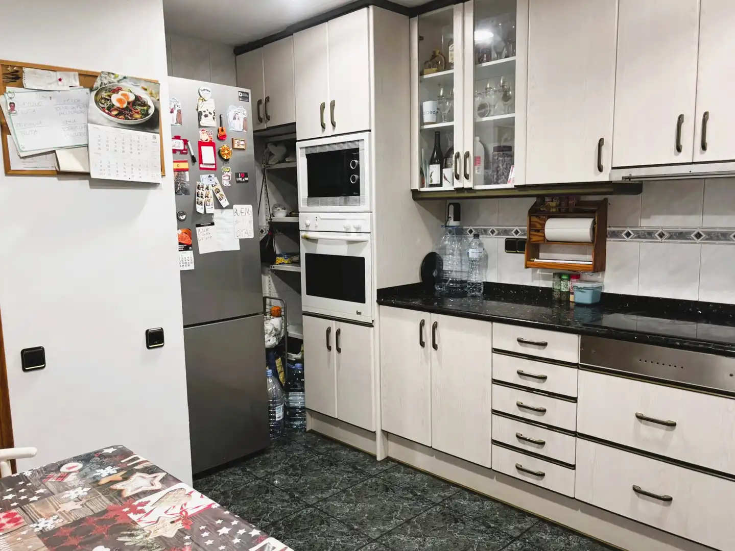 Cocina de Piso en venta en Terrassa con Calefacción