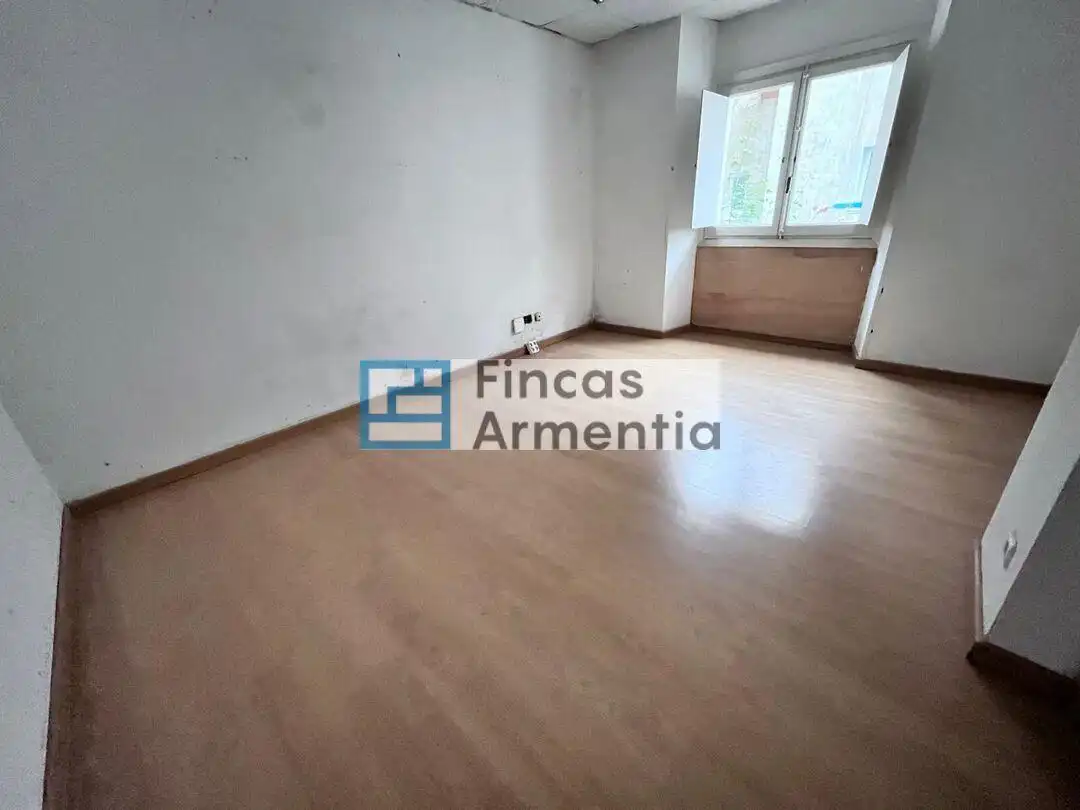 Local comercial en venda a CORRERIA, imagen 3
