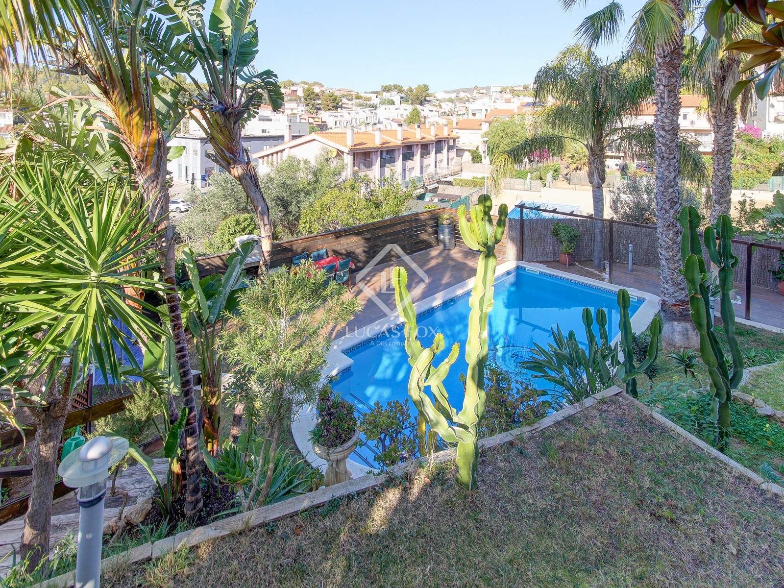 Swimming pool of House or chalet for sale in Sitges  with Air Conditioner, Heating and Private garden