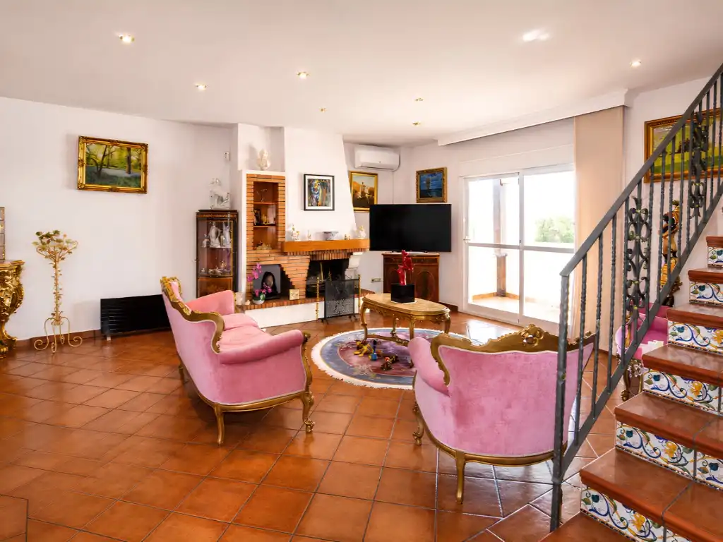 Sala d'estar de Casa o xalet en venda en Mijas amb Aire condicionat, Calefacció i Jardí privat