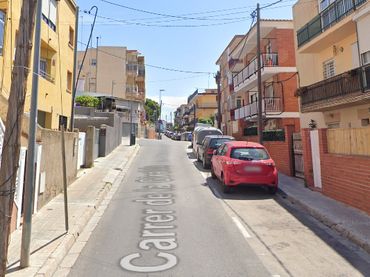 Piso en venta en Carrer de la Giralda