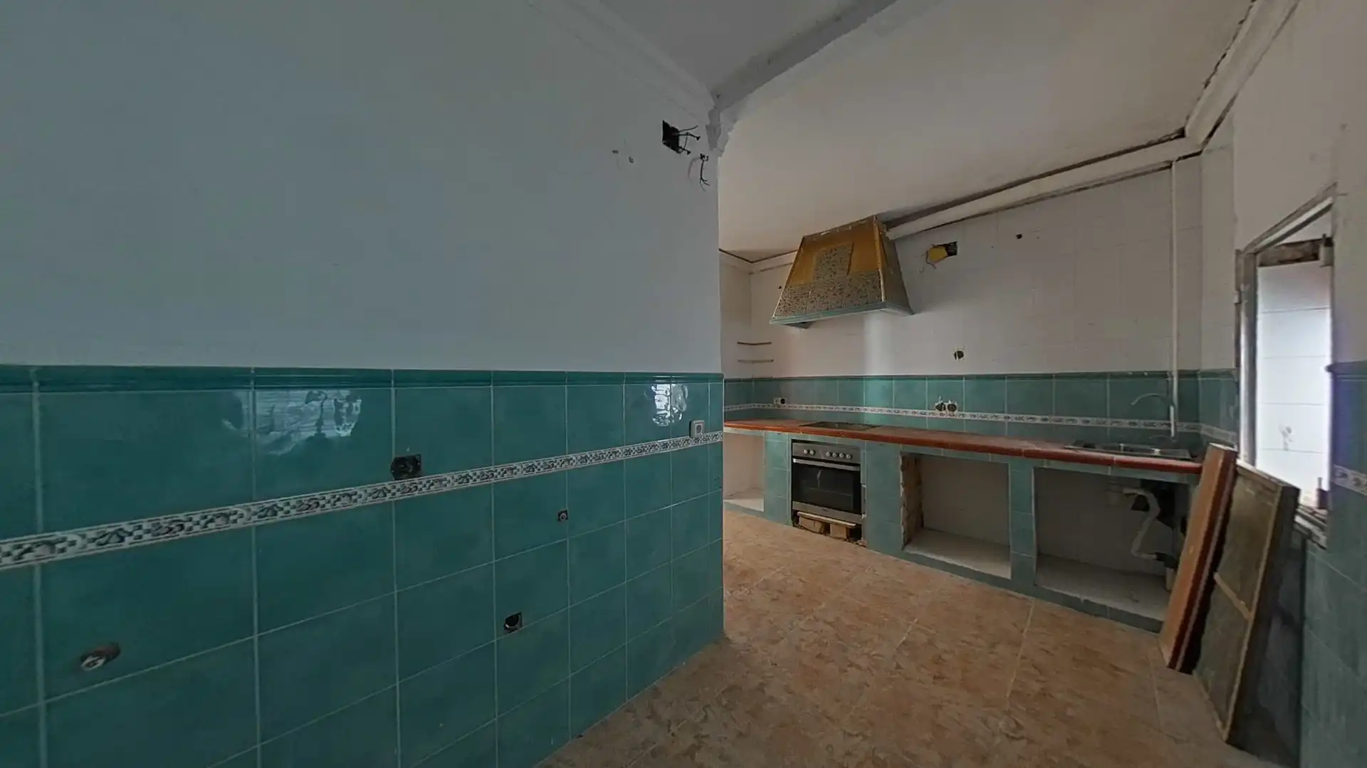 Cocina de Casa adosada en venta en Villanueva del Río y Minas con Jardín privado y Terraza