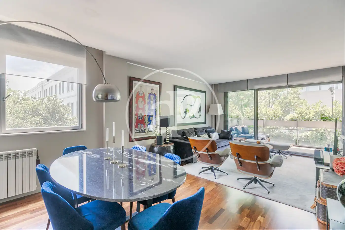 Sala d'estar de Pis en venda en Barcelona amb Aire condicionat, Calefacció i Jardí privat