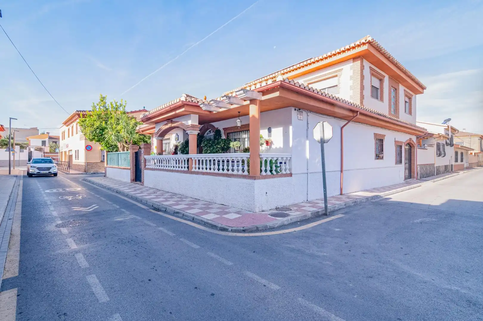 Exterior view of Houses for sale in Cúllar Vega, Granada