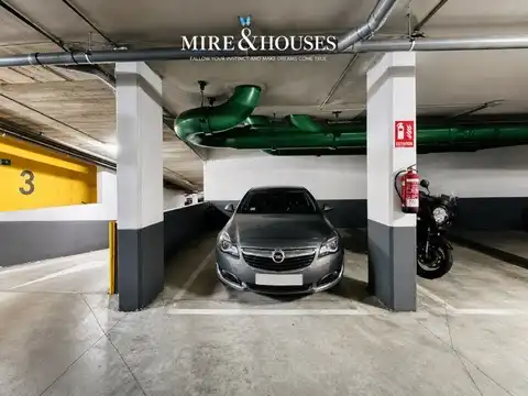 Parking de Piso en venta en Alcobendas con Aire acondicionado, Calefacción y Trastero
