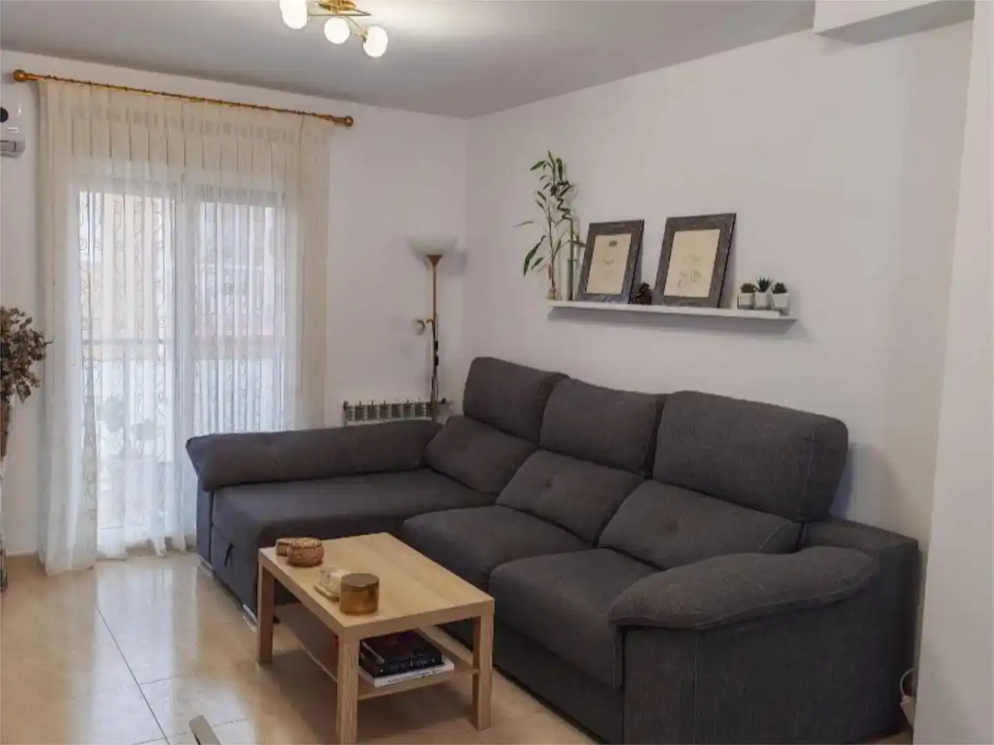 Sala d'estar de Pis en venda en Muro de Alcoy amb Aire condicionat i Balcó