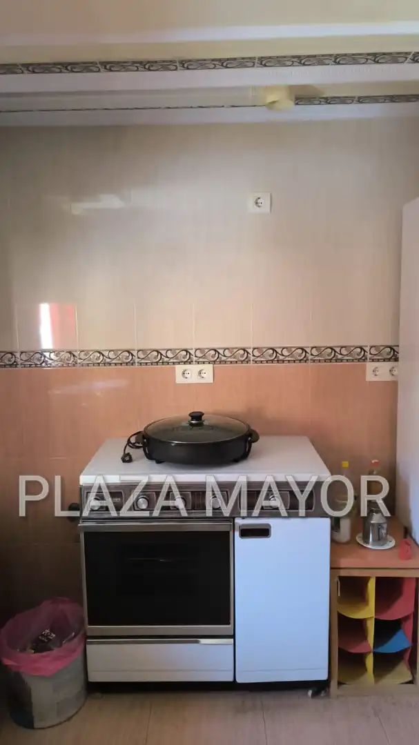 Kitchen of Houses for sale in Zarapicos  with Furnished