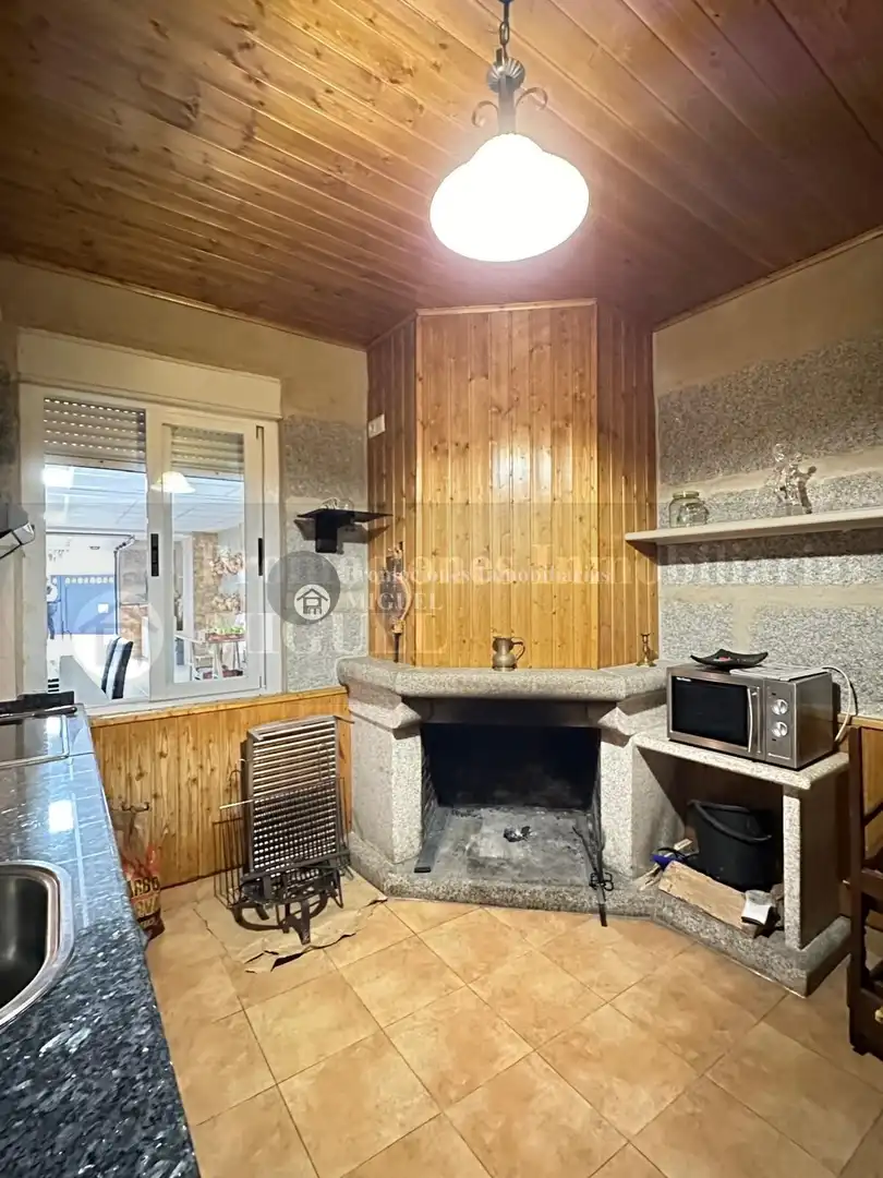 Cocina de Casa o chalet en venta en Verín con Calefacción, Terraza y Amueblado