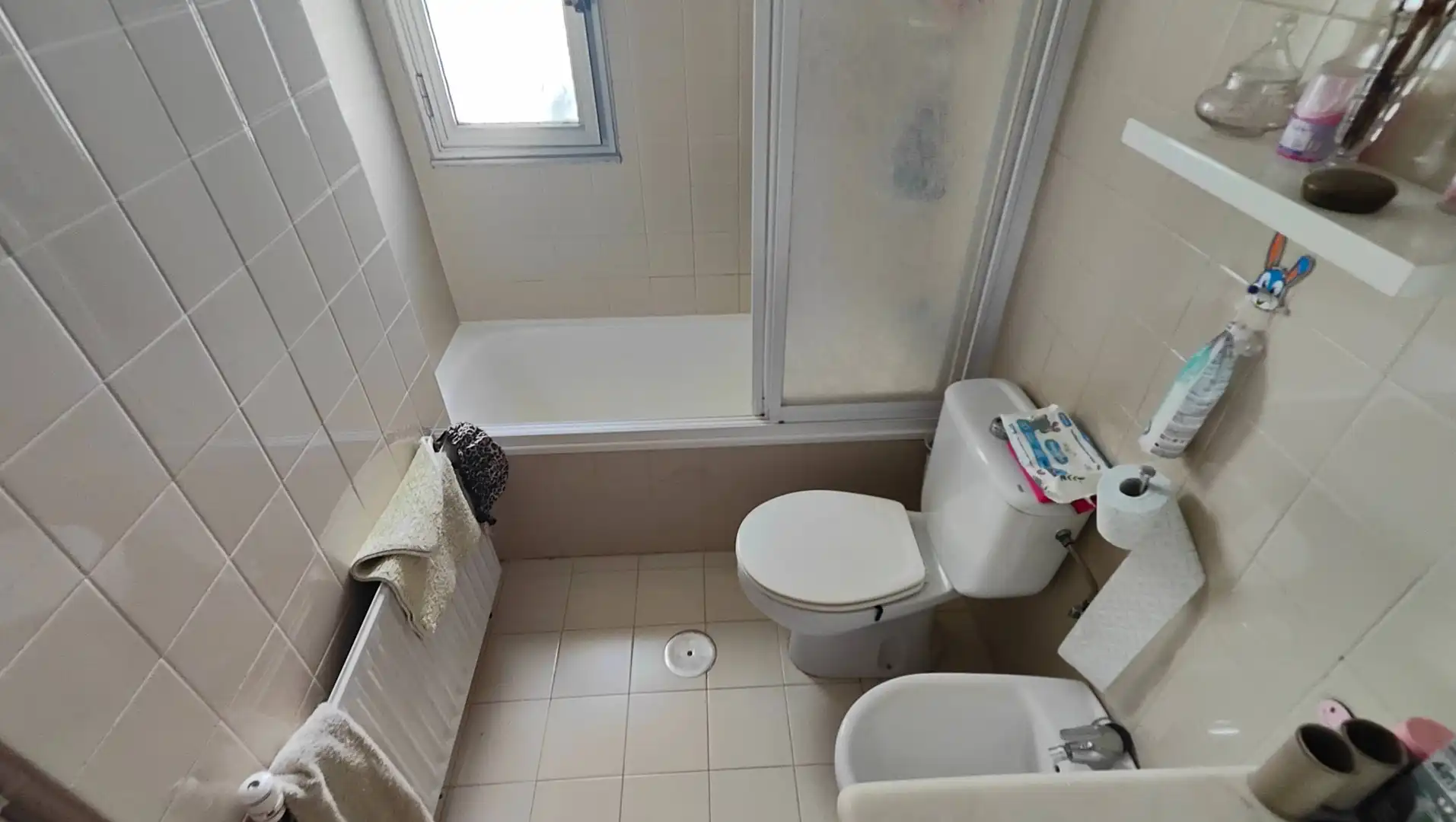 Baño de Piso en venta en Santiago de Compostela  con Calefacción, Trastero y Amueblado