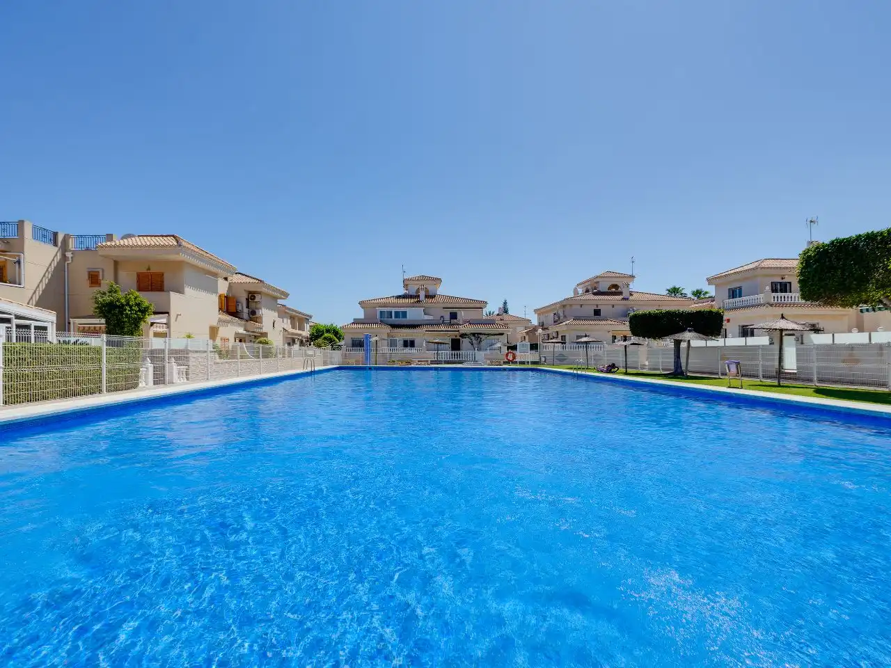 Detached house with pool for sale in Urbanizacion P Flamenca Cl 3 1149, imagen 9
