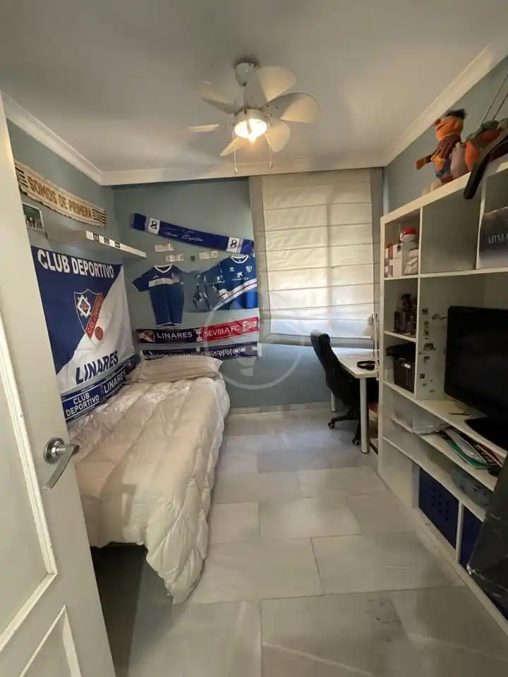 Schlafzimmer von Wohnung zum Verkauf in Linares mit Klimaanlage