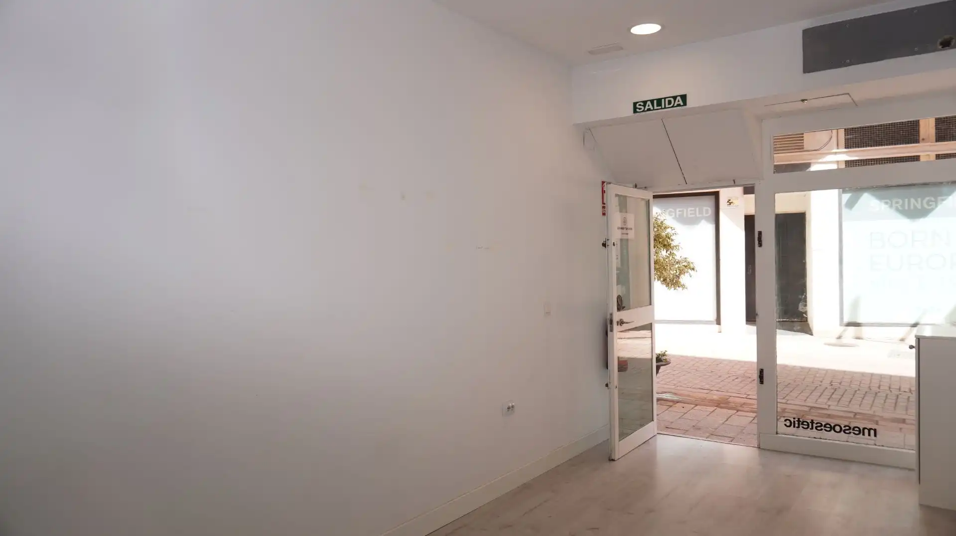 Geschaftsraum zur Miete in Motril