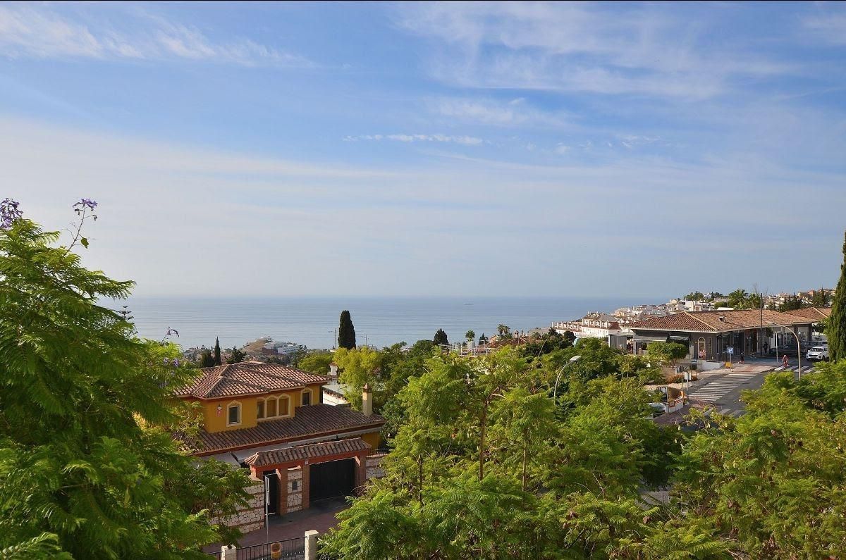 Vista exterior de Apartamento en venta en Mijas con Aire acondicionado, Terraza y Piscina comunitaria