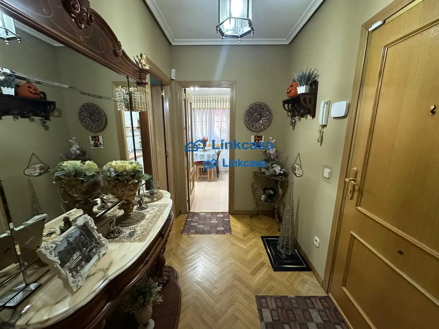 Flat with lift for sale in Calle Calle Peña Ubiña, imagen 31