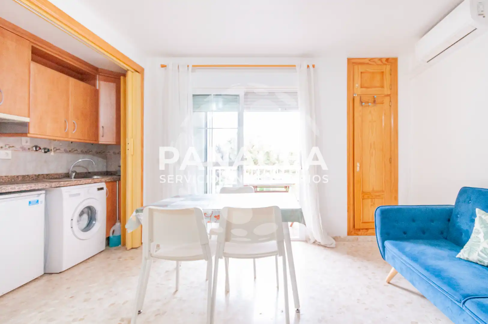 Exterior view of Study for sale in Roquetas de Mar  with Furnished, Oven and Microwave