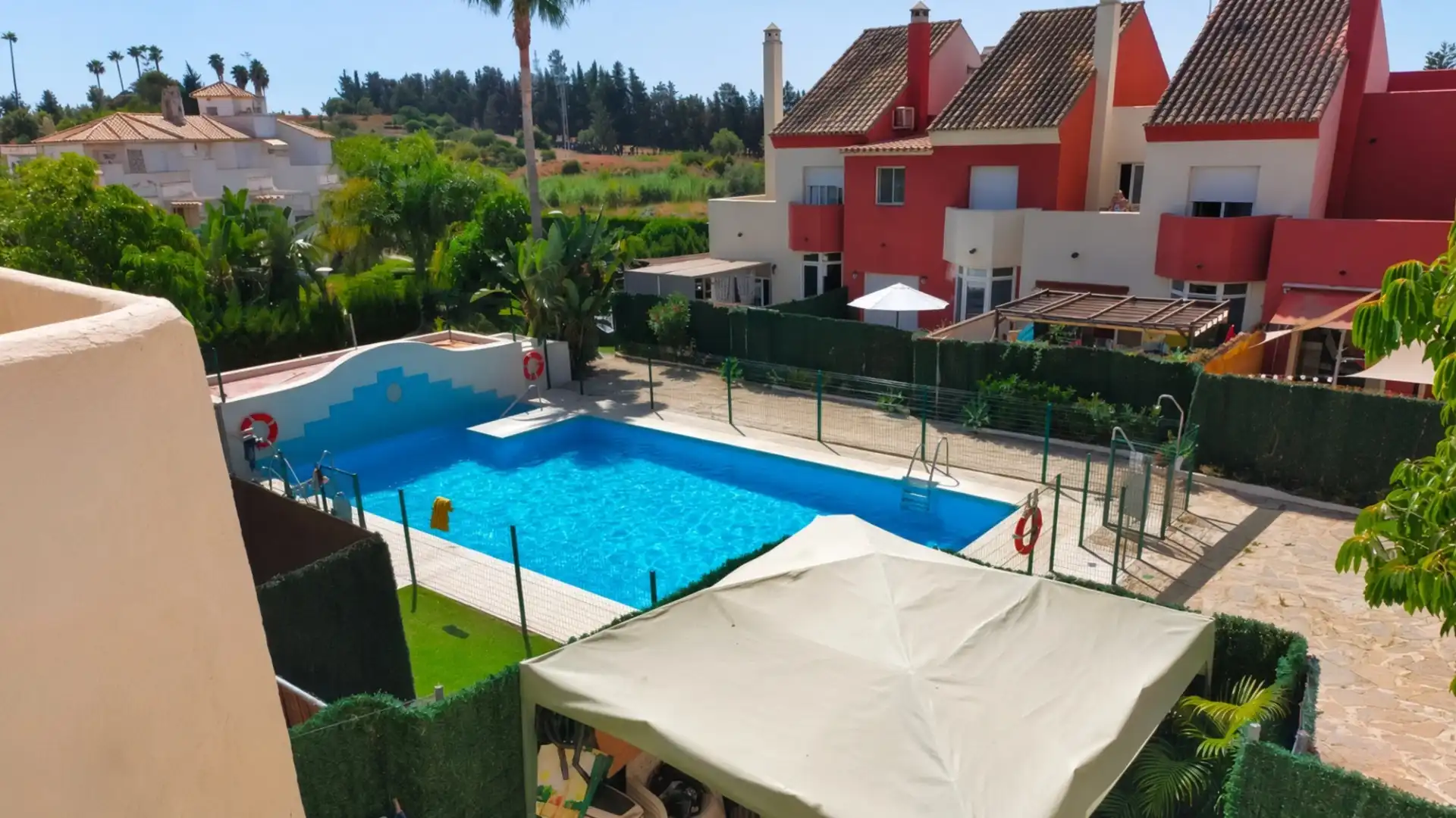 Reihenhaus mit Pool zum Verkauf in Selwo