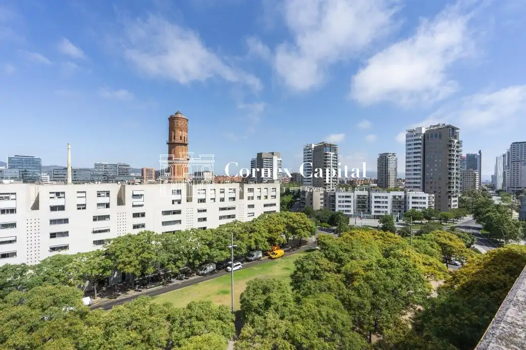 Vista exterior de Dúplex en venda en Barcelona amb Aire condicionat, Calefacció i Jardí privat