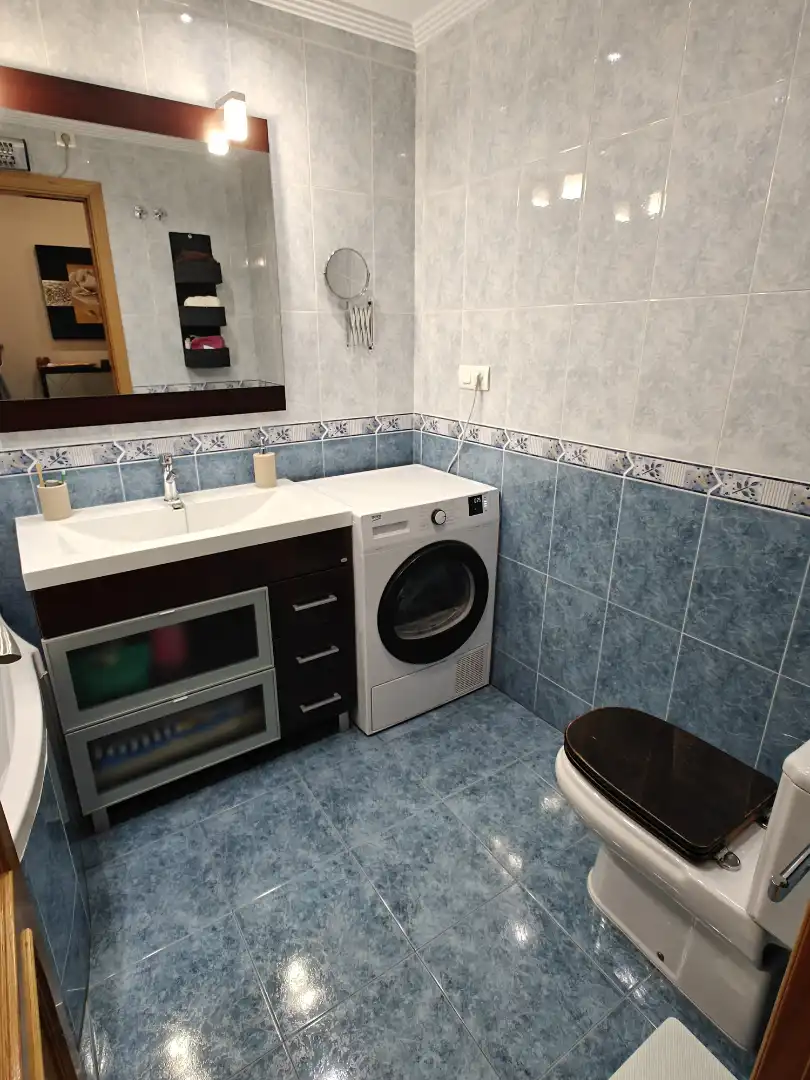 Baño de Piso en venta en Fuensalida con Aire acondicionado, Calefacción y Trastero