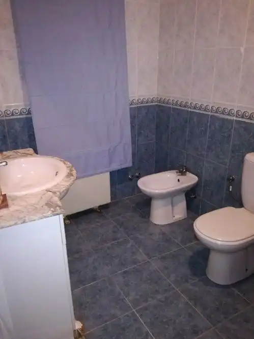 Baño de Casa adosada en venta en Villasequilla con Aire acondicionado y Terraza