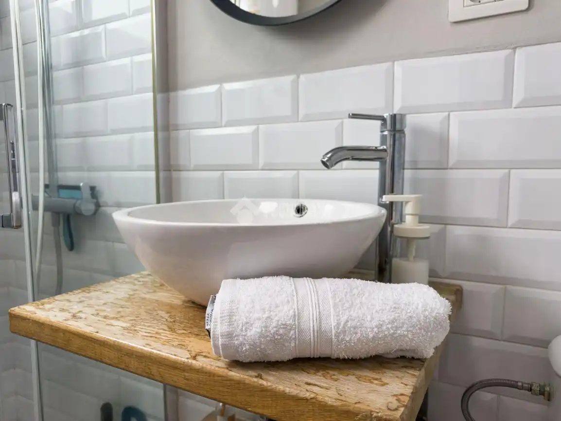 Bathroom of Study for sale in Icod de los Vinos