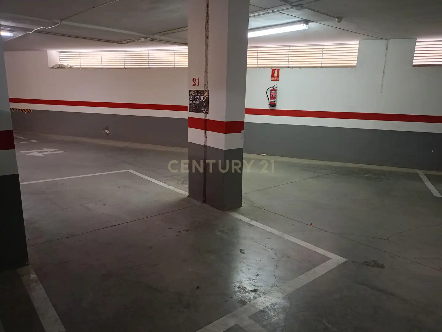 Parkplatz von Garage zum Verkauf in Riba-roja de Túria