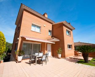 Vista exterior de Casa o xalet en venda en Sant Boi de Llobregat