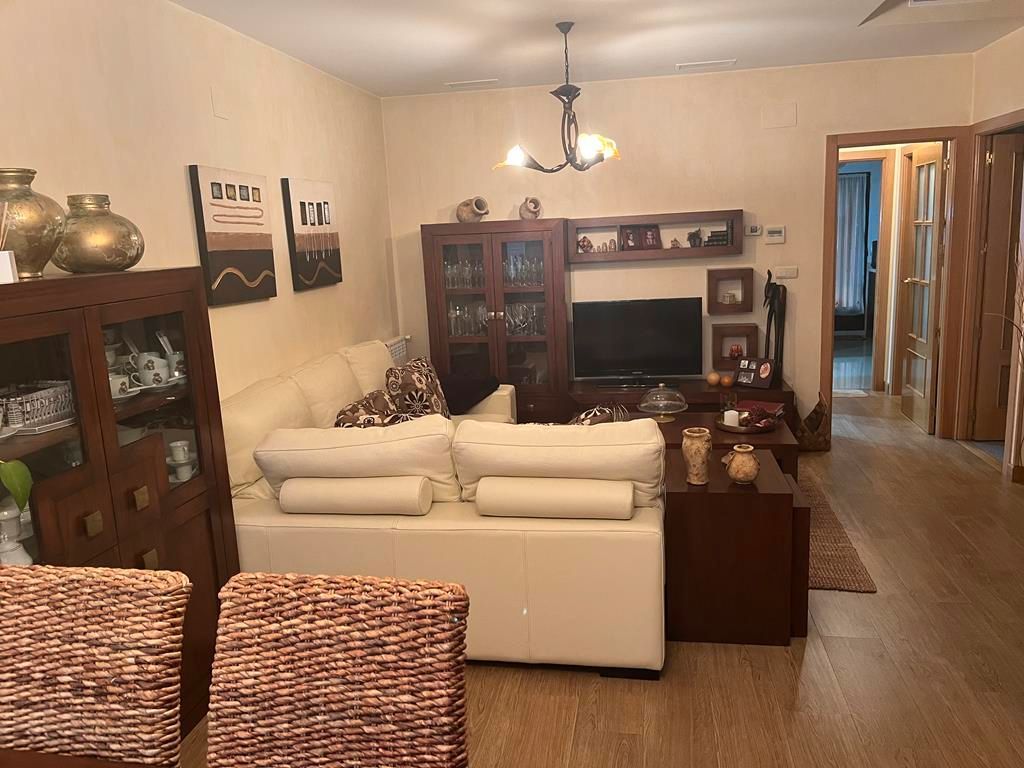 Living room of Single-family semi-detached for sale in  Albacete Capital  with Air Conditioner, Heating and Parquet flooring
