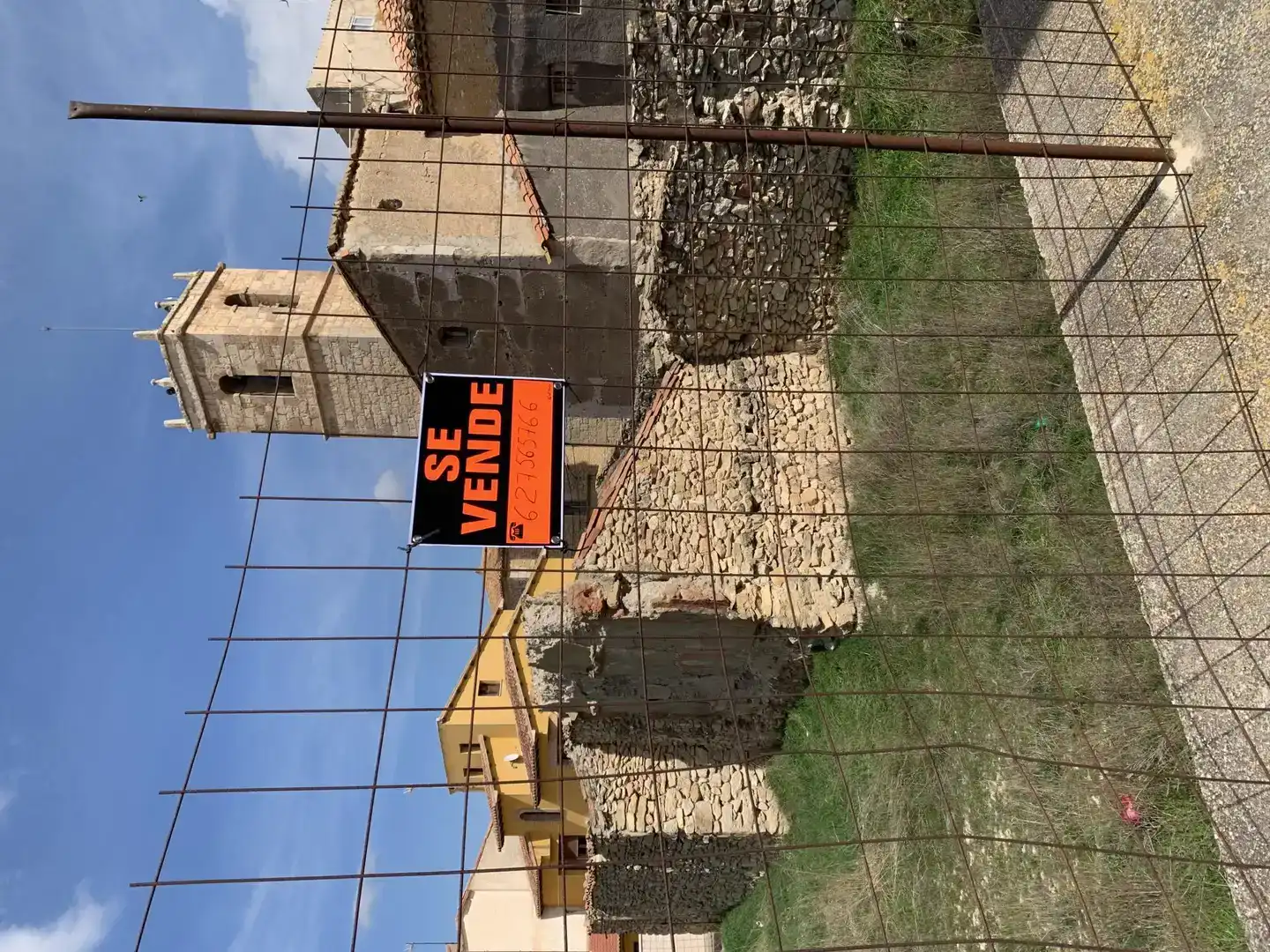 Pis en venda en Torralba de los Sisones amb Jardí privat i Balcó