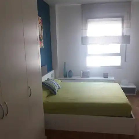 Habitación de Piso de alquiler en Sant Feliu de Llobregat con Aire acondicionado, Calefacción y Parquet