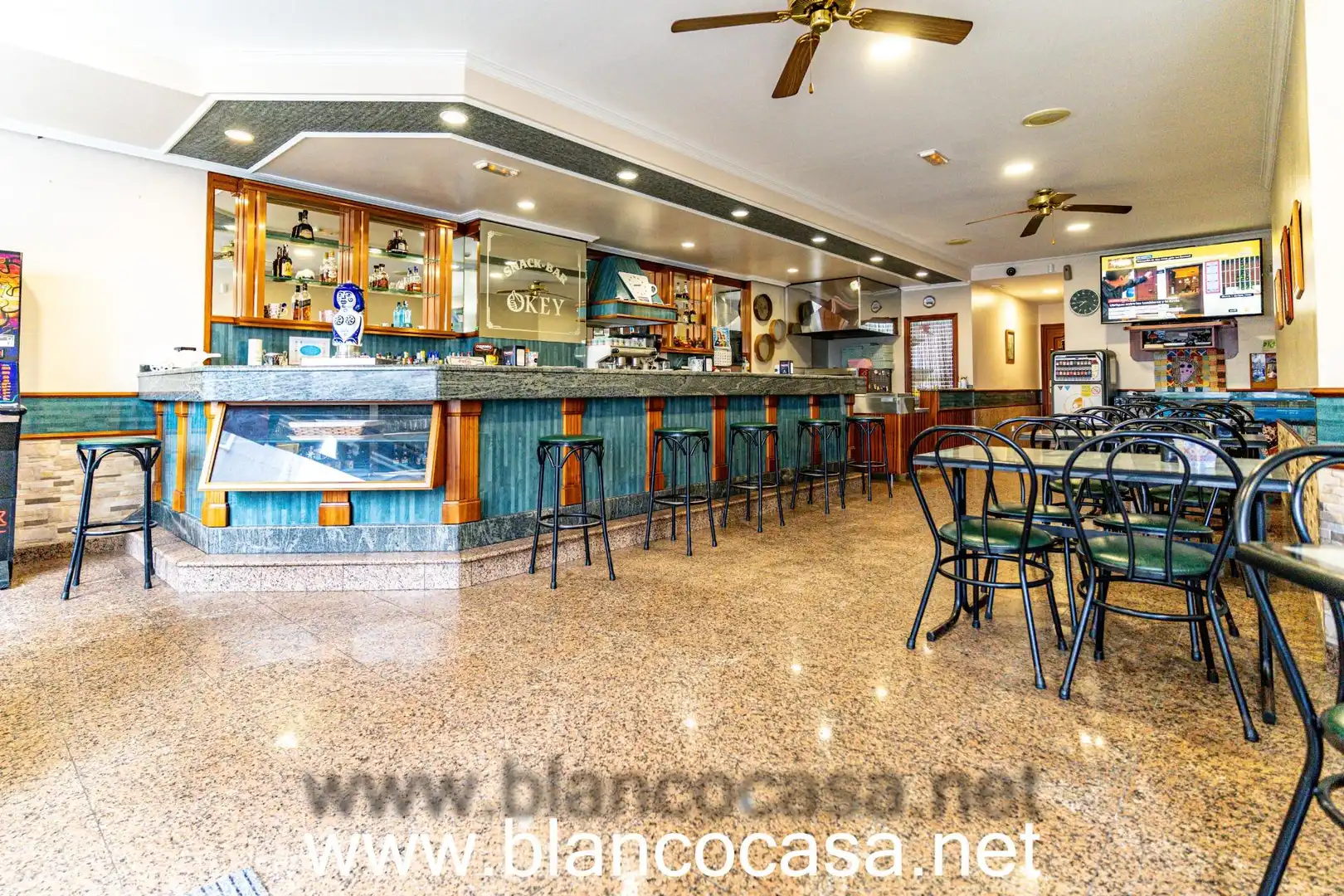 Local commercial à vendre à Carballo, imagen 32