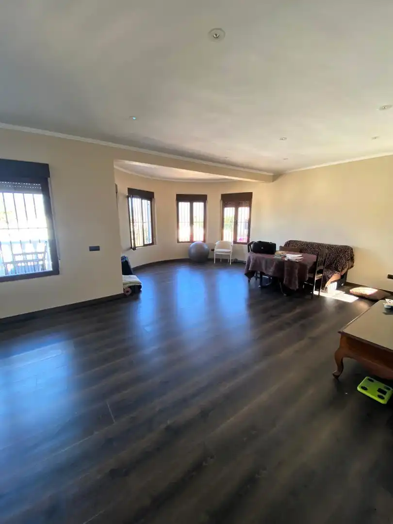 Sala d'estar de Casa o xalet en venda en L'Alfàs del Pi amb Aire condicionat, Calefacció i Terrassa