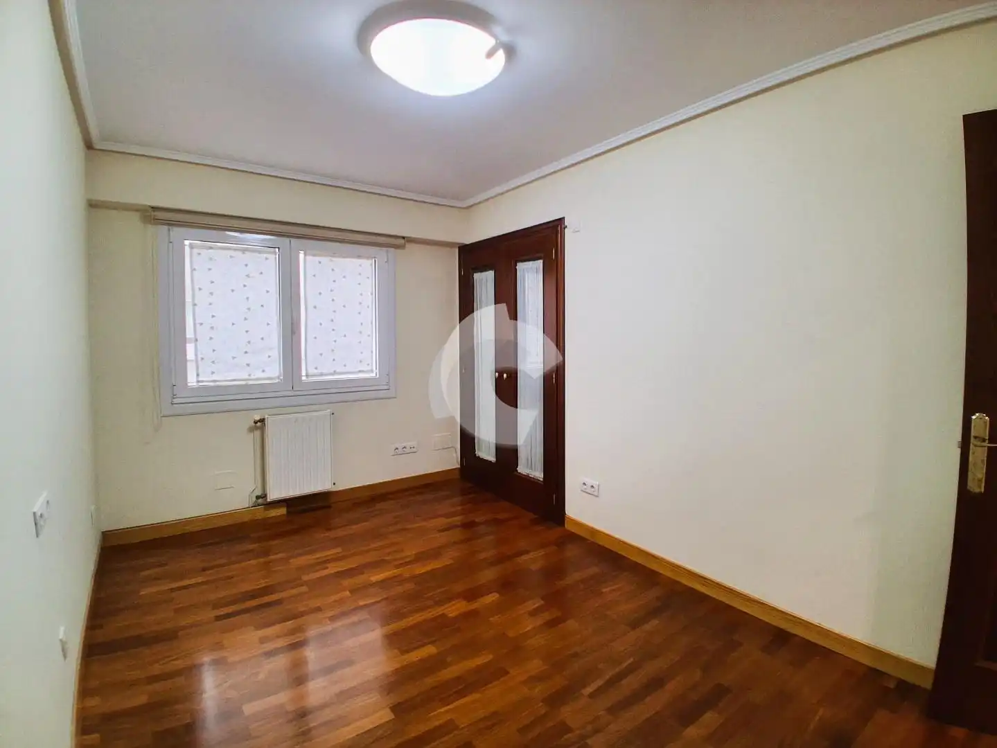 Schlafzimmer von Wohnung zum Verkauf in A Coruña Capital  mit Heizung, Parkett und Ofen