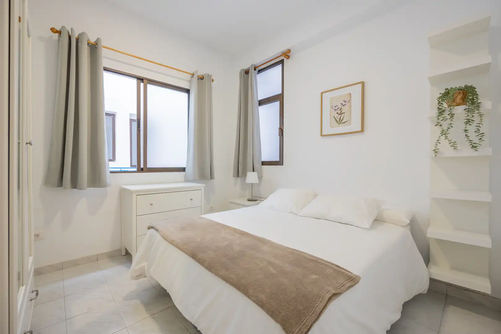 Schlafzimmer von Wohnungen zur Miete in Las Palmas de Gran Canaria mit Heizung und Möbliert