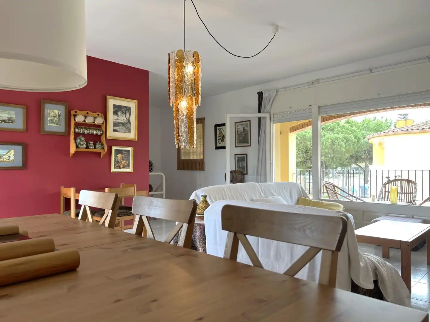 Comedor de Casa adosada en venta en Sant Pere Pescador con Aire acondicionado, Jardín privado y Terraza
