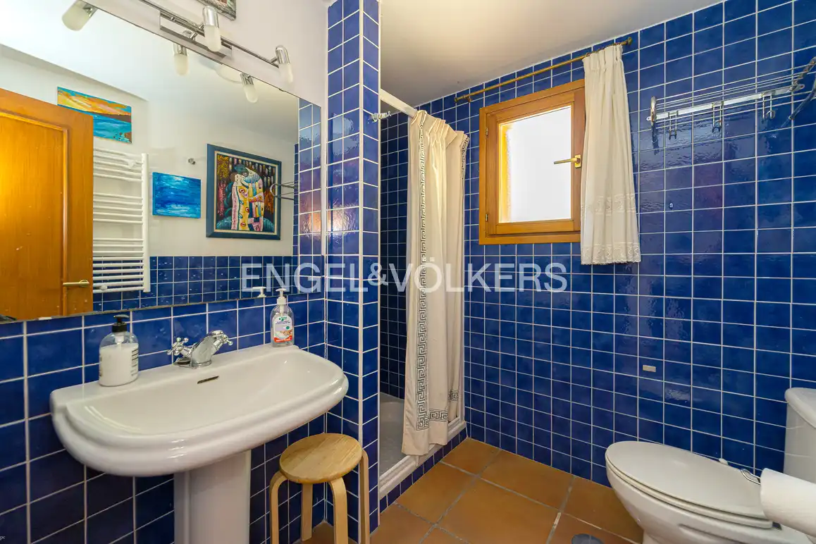 Baño de Casa o chalet en venta en Relleu con Aire acondicionado, Jardín privado y Terraza