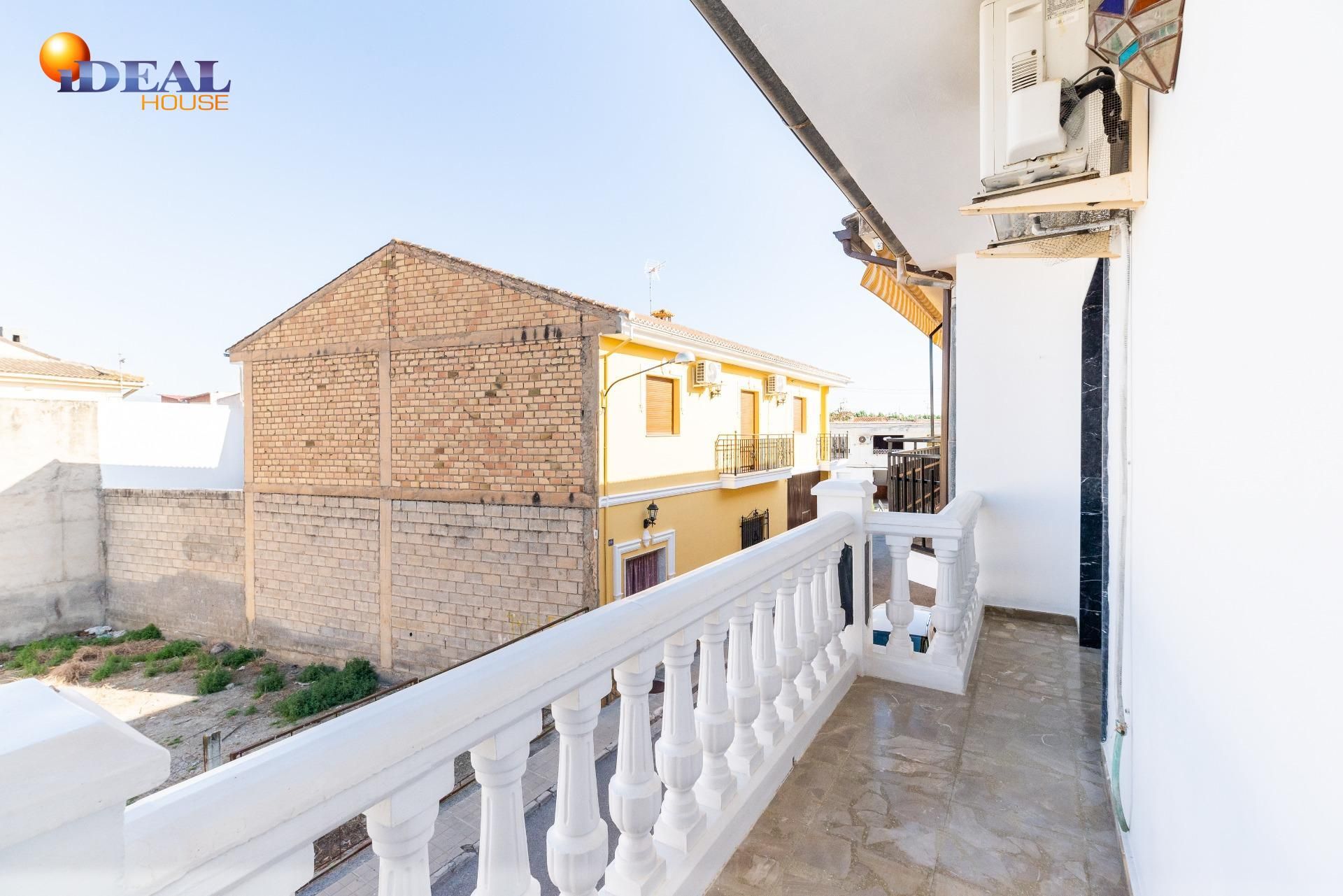 Casa o chalet en venta en Calle SALVADOR ALLENDE, 24, Fuente Vaqueros