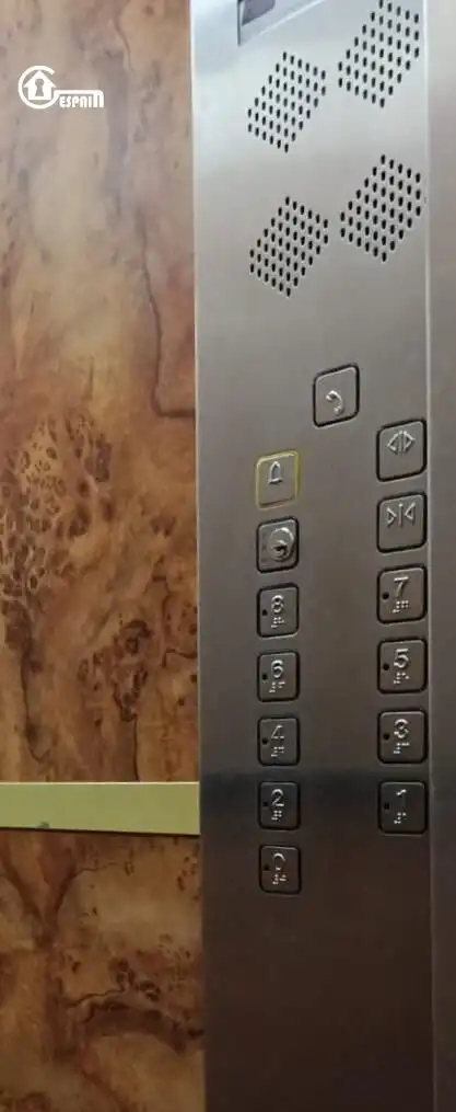 Piso en venta en Madrid con Calefacción y Parquet