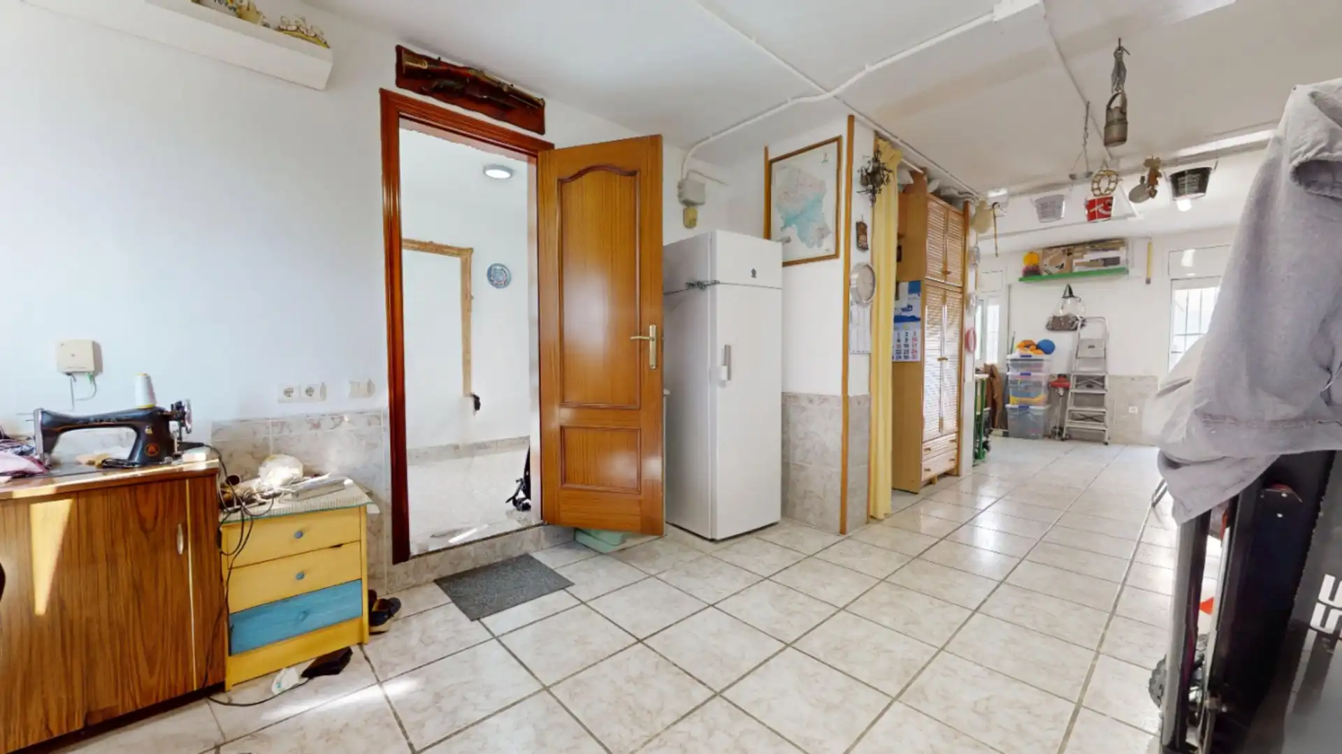Cocina de Casa adosada en venta en Vilanova i la Geltrú con Calefacción y Terraza
