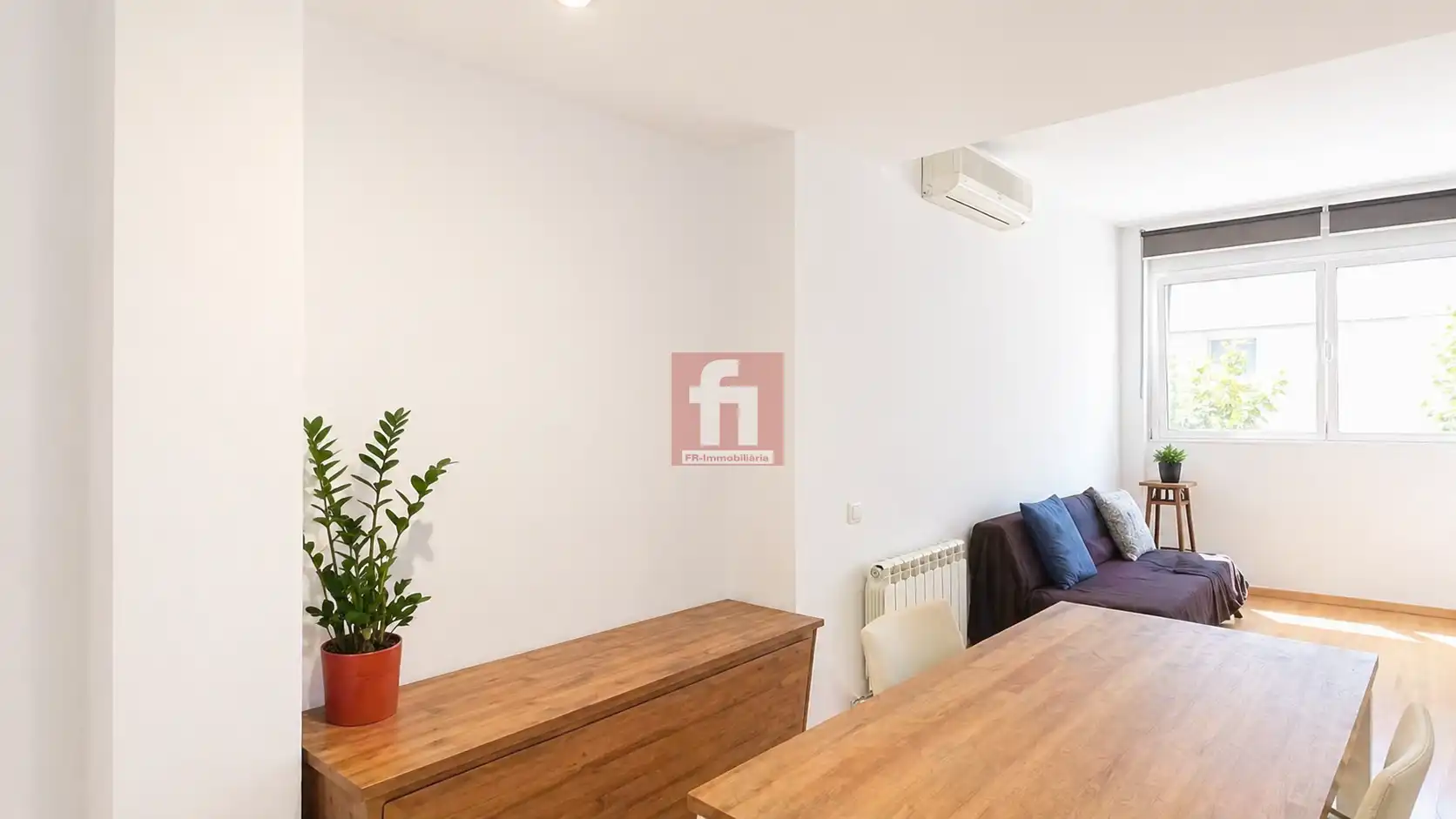 Sala de estar de Piso en venta en Sabadell con Aire acondicionado, Calefacción y Trastero