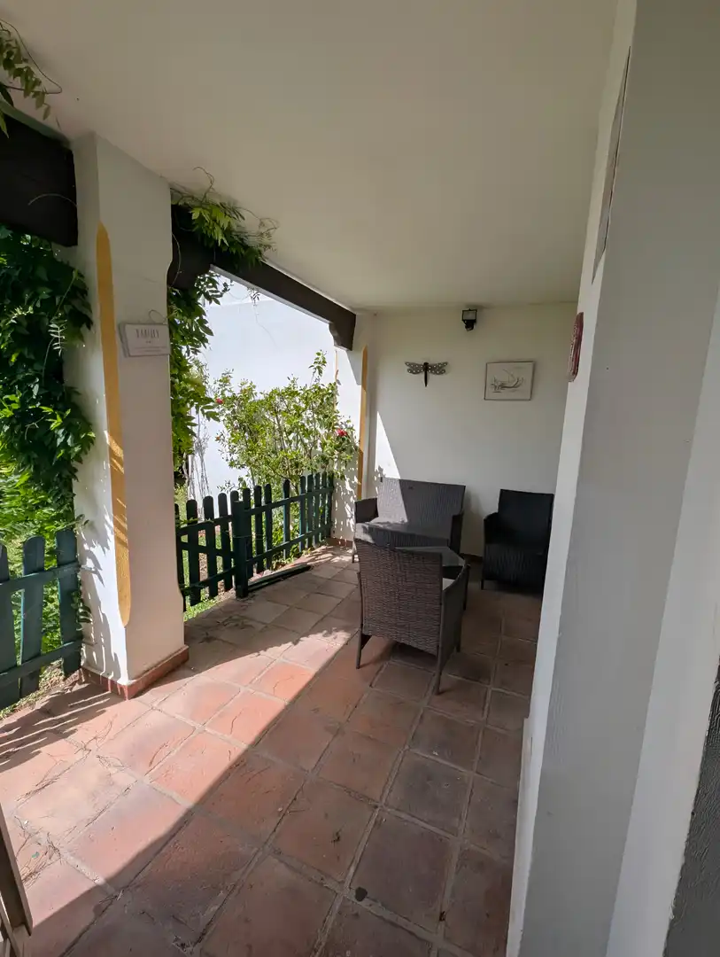 Terrassa de Casa adosada en venda en Estepona amb Aire condicionat, Terrassa i Piscina