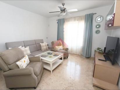 Living room of House or chalet for sale in Ronda  with Air Conditioner, Heating and Parquet flooring