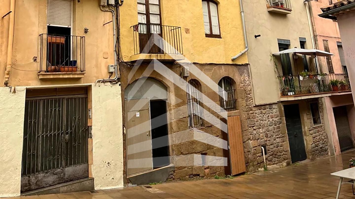 Exterior view of Building for sale in Manresa