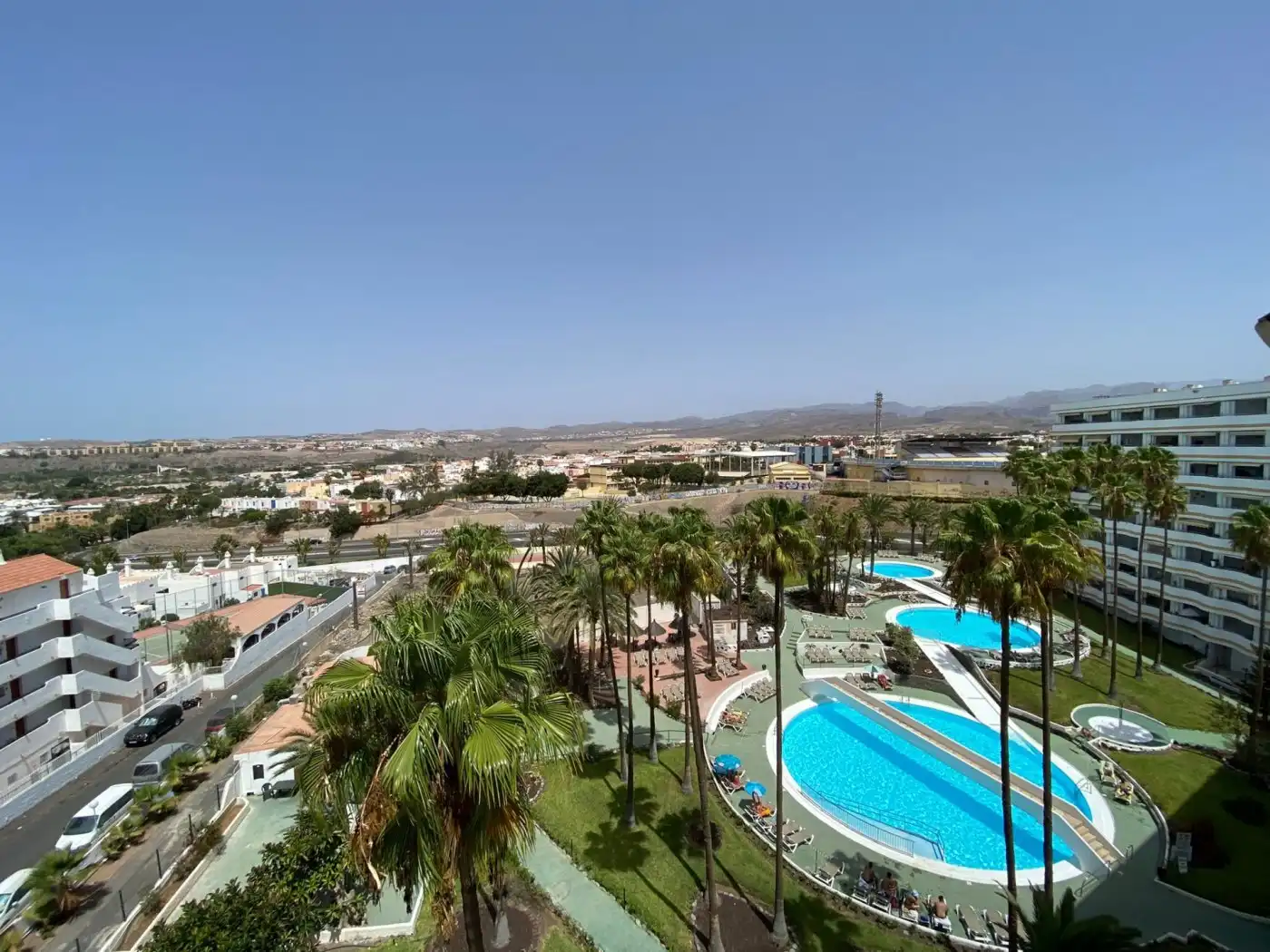 Vista exterior de Apartament de lloguer en San Bartolomé de Tirajana amb Aire condicionat, Moblat i Balcó